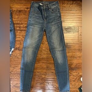 American Eagle skinny jeans